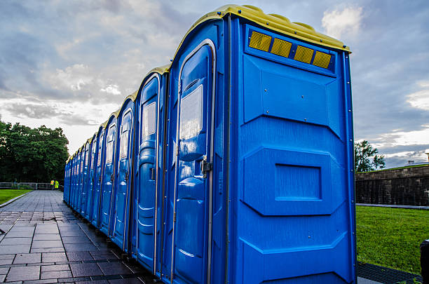 Best Porta potty delivery and setup  in New Sharon, IA